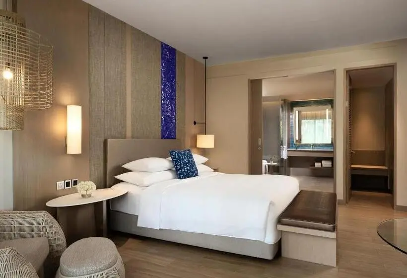 Perhesviitti, Renaissance Pattaya Resort & Spa