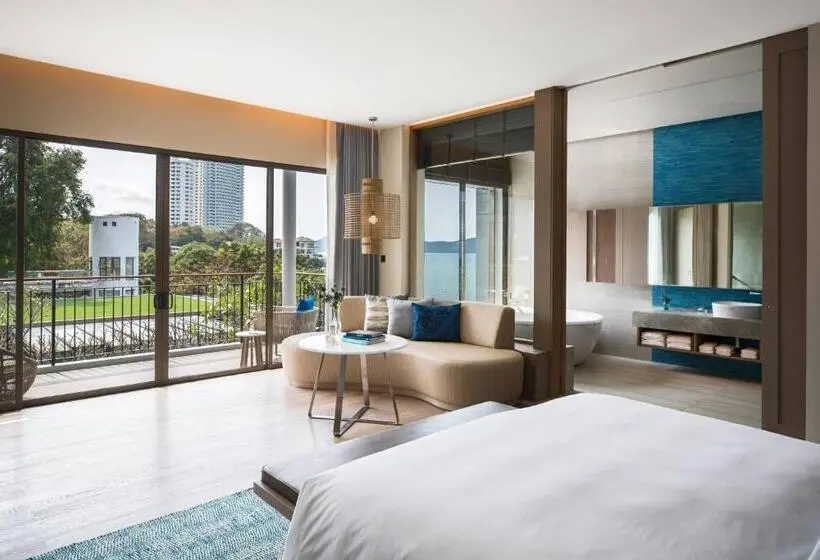 Huvila, 1 makuuhuone ja uima-allas, Renaissance Pattaya Resort & Spa
