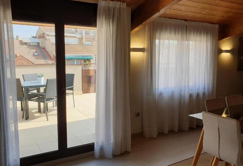 آپارتمان دوبلکس 1 خوابه, Apartamentos Real Lleida