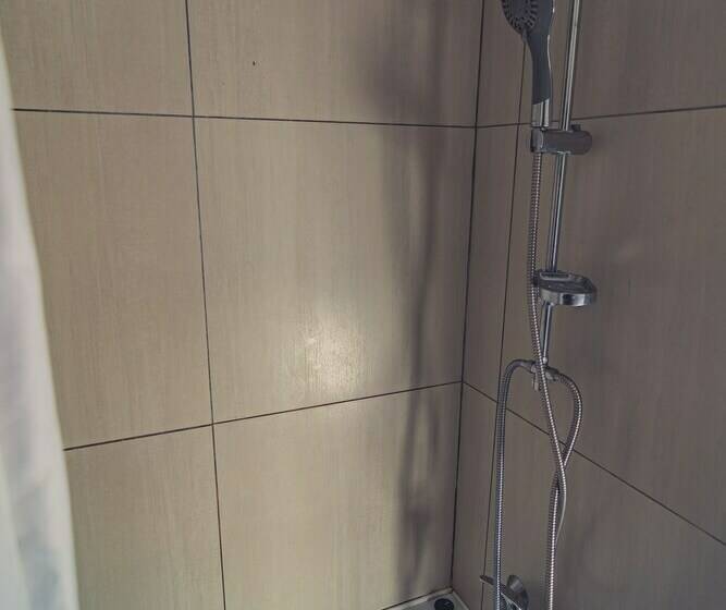 اتاق استاندارد سه نفره, Hostal Compass Del Sur