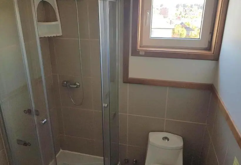 اتاق استاندارد یک تخته با سرویس بهداشتی مشترک, Hostal Compass Del Sur