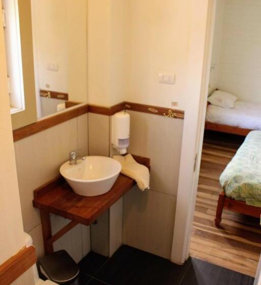 اتاق استاندارد سه نفره, Hostal Compass Del Sur