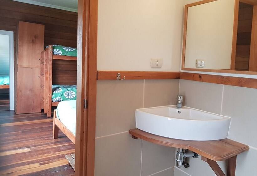 اتاق استاندارد, Hostal Compass Del Sur