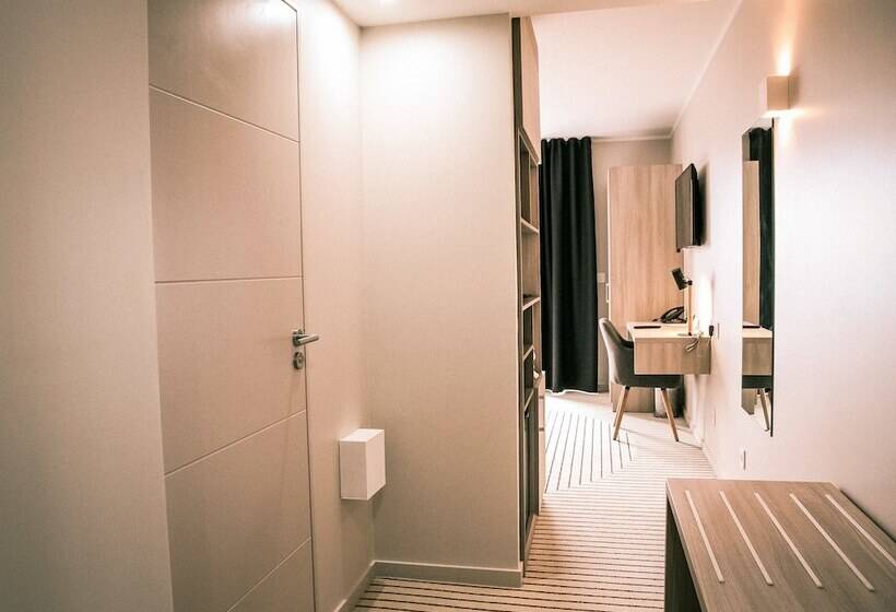 غرفة عائلية, Best Western Plus Antibes Riviera