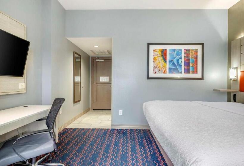 Quarto Estandar Cama King para Deficientes Físicos, Best Western Premier Historic Travelers Hotel Alamo/riverwalk