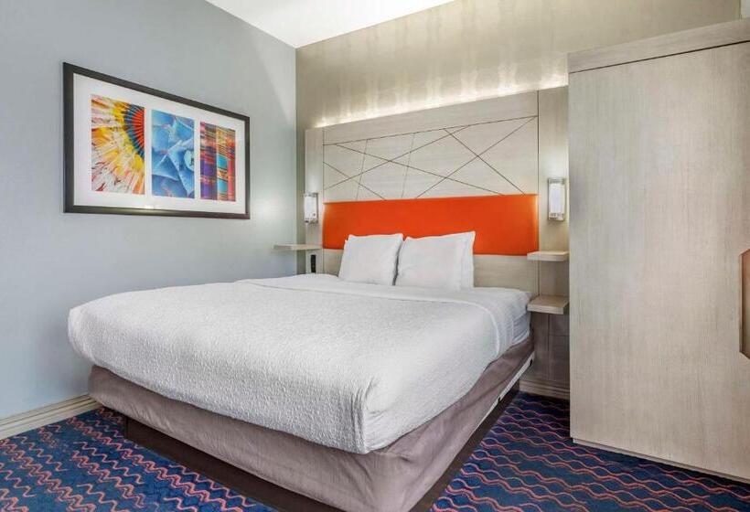 اتاق استاندارد با تخت بزرگ برای معلولان, Best Western Premier Historic Travelers Hotel Alamo/riverwalk