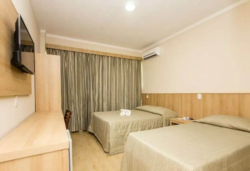 Deluxe Kolmen Hengen Huone, Dan Inn Campos Do Jordao