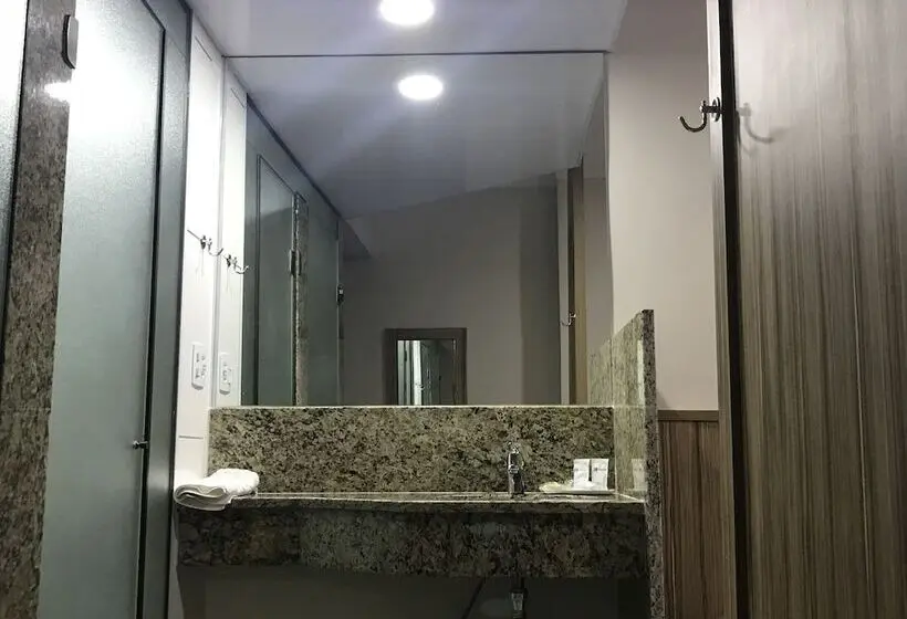 Standard Kolmen Hengen Huone, Dan Inn Campos Do Jordao