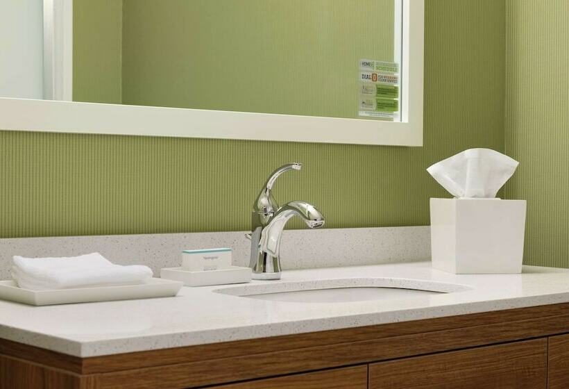 جناح, Home2 Suites Iowa City Coralville