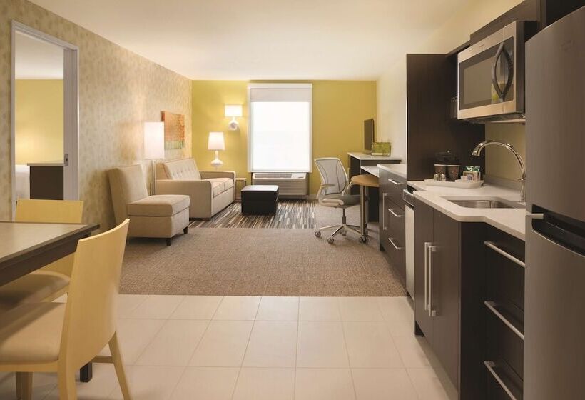 جناح لذوى الاحتياجات الخاصة, Home2 Suites Iowa City Coralville