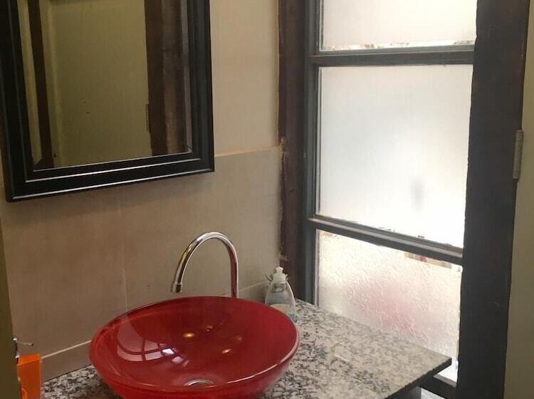 דירת חדר, Patio Yungay