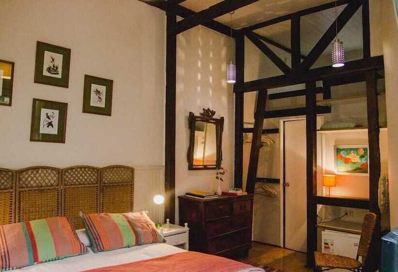 דירת חדר, Patio Yungay