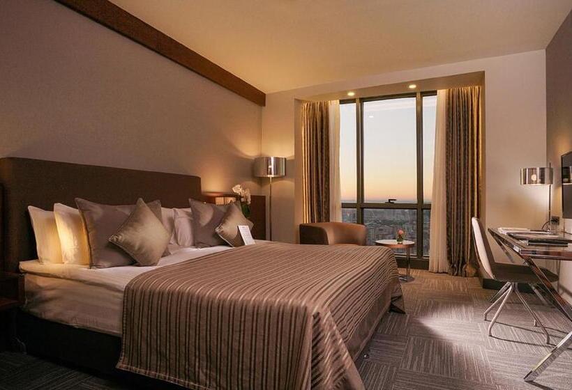 سوییت جونیور, Radisson Blu Hotel Ankara Cankaya