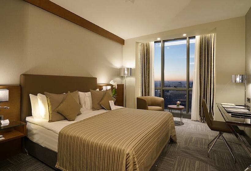 سوییت جونیور, Radisson Blu Hotel Ankara Cankaya