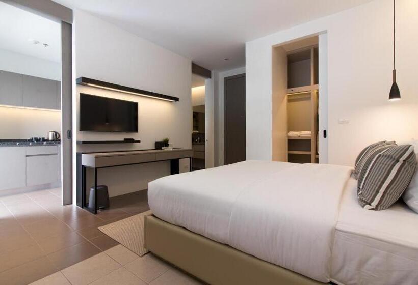 Standard Room King Size Bed