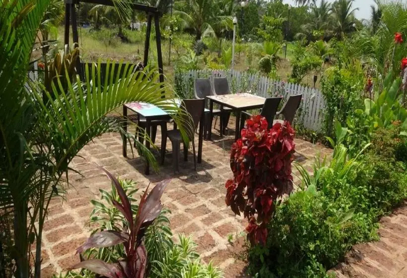 バルコニー付きスタンダードルーム, Exotica Beach Retreats Diveagar