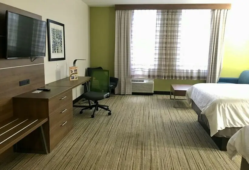 スイート, Holiday Inn Express   Grand Island, An Ihg
