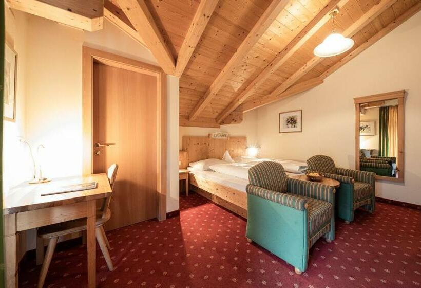 חדר סטנדרט נוף להרים, Seerast