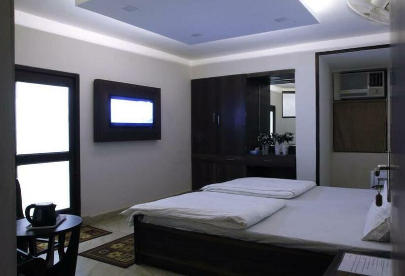 Номер Стандарт, Shagun Residency