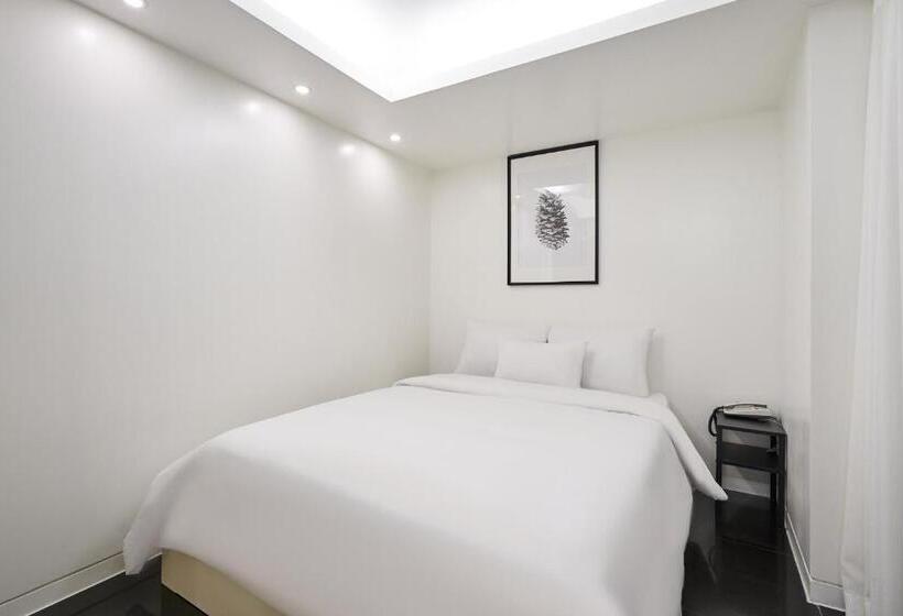 Quarto Superior, Show