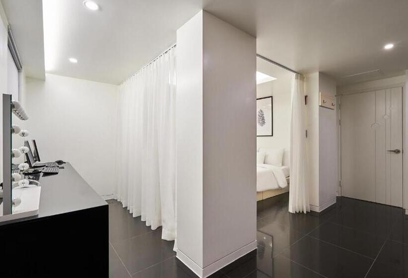 Quarto Superior, Show