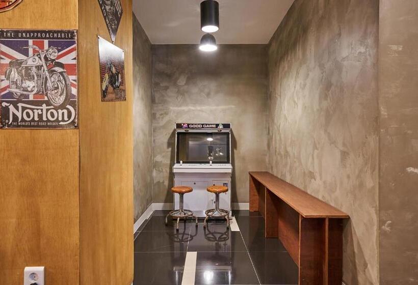 Quarto Triplo Superior, Show