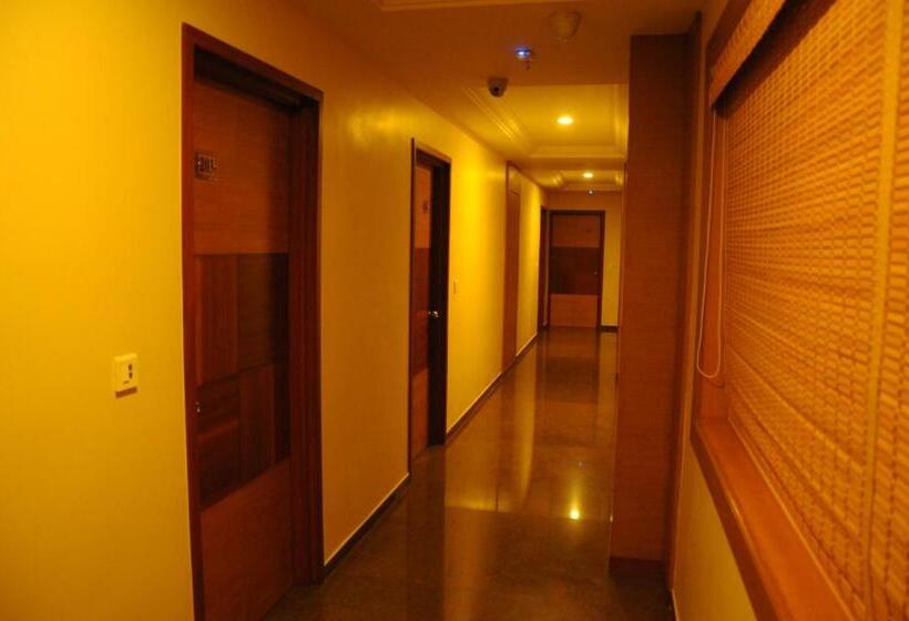 Suíte Familiar, Sri Sakthi