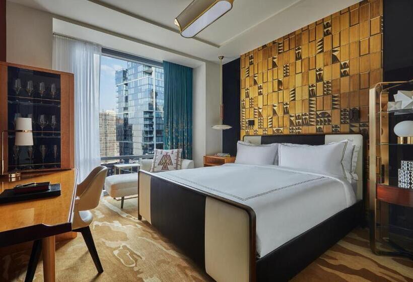 اتاق استاندارد با تخت بزرگ برای معلولان, Viceroy Chicago