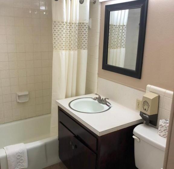 이코노미 룸, Budget Inn