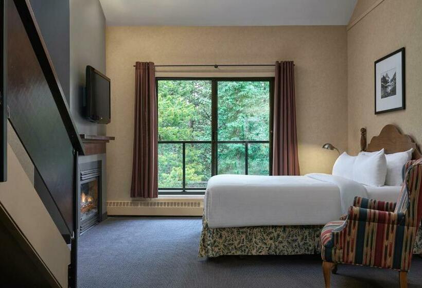 Suite, Mount Kidd Manor At Kananaskis