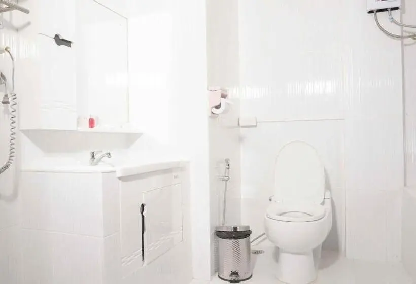 اتاق لوکس سه تخته, Vc Hotel Phayao