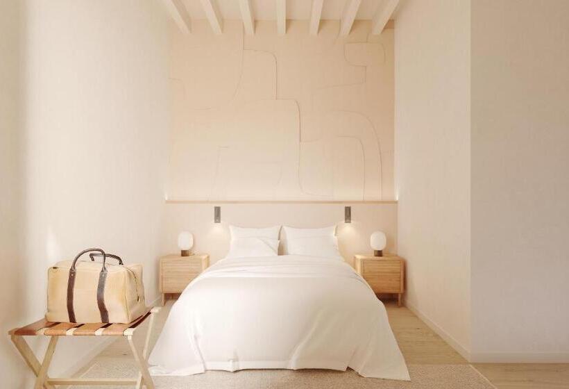 آپارتمان سوپریور 1 خوابه, The Verse