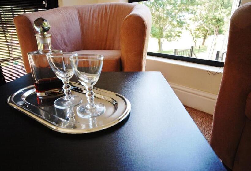 Deluxe-huone, Fourteenth Green Guest Lodge
