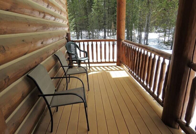 浴室共有ファミリールーム, The Hideaway Lodge