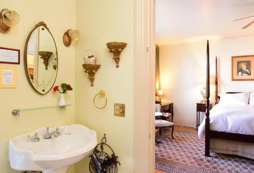 豪华房间, Wainwright Inn