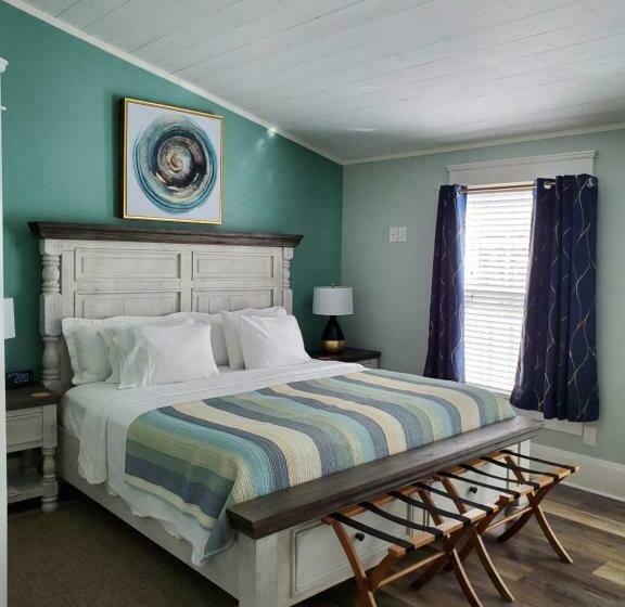 バルコニー付きジュニアスイート, Anchor Inn Boutique