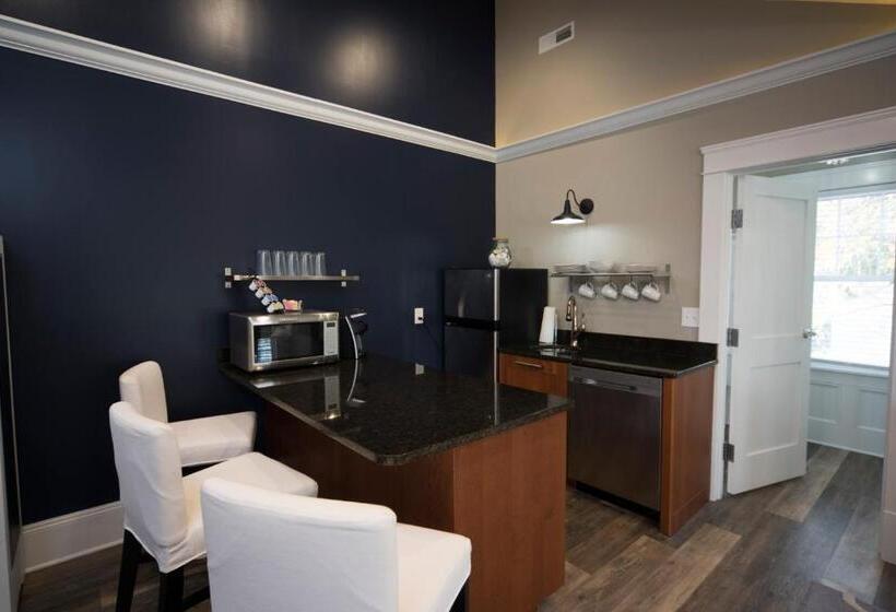 キングサイズベッドのデラックスルーム, Anchor Inn Boutique