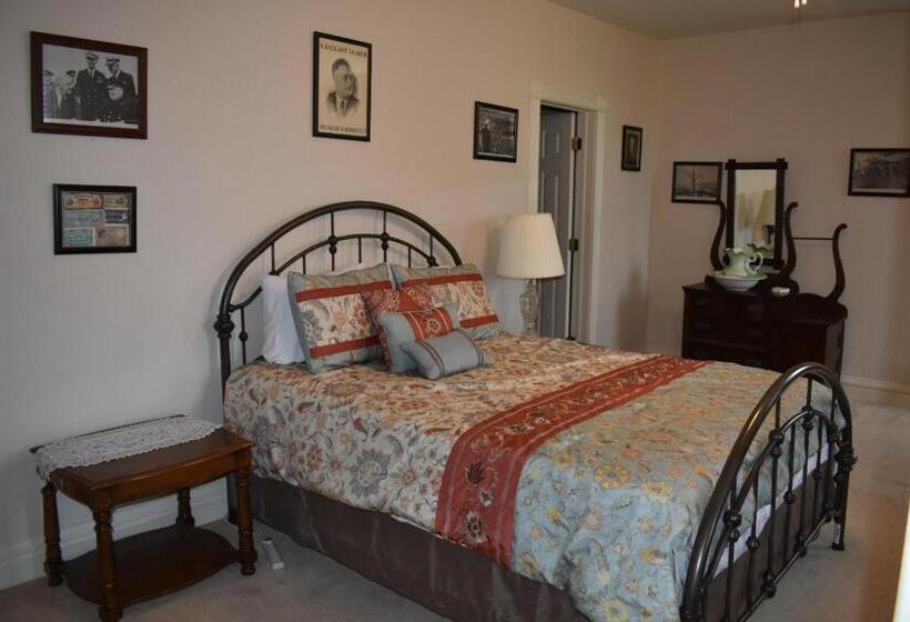 总统套房, Hermann Crown Suites