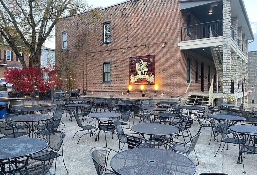 套房, Hermann Crown Suites