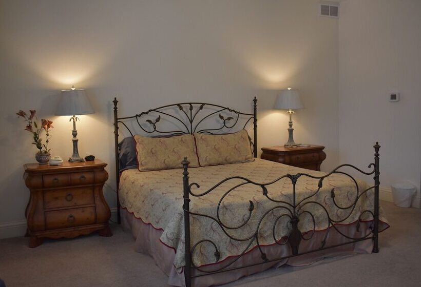 标准间, Hermann Crown Suites