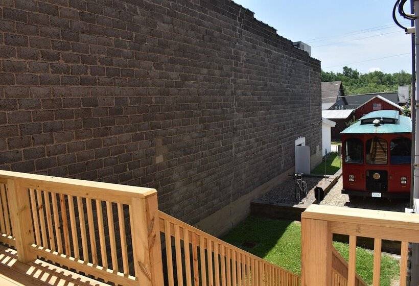 套房, Hermann Crown Suites