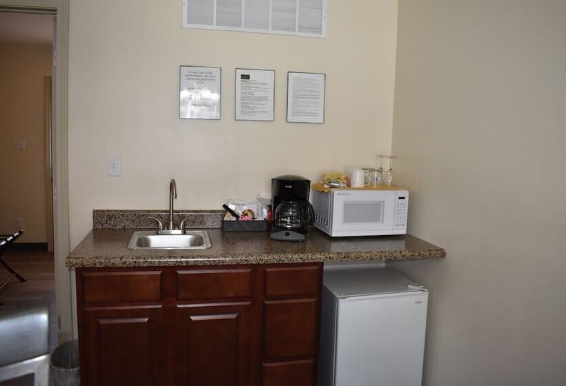 套房, Hermann Crown Suites