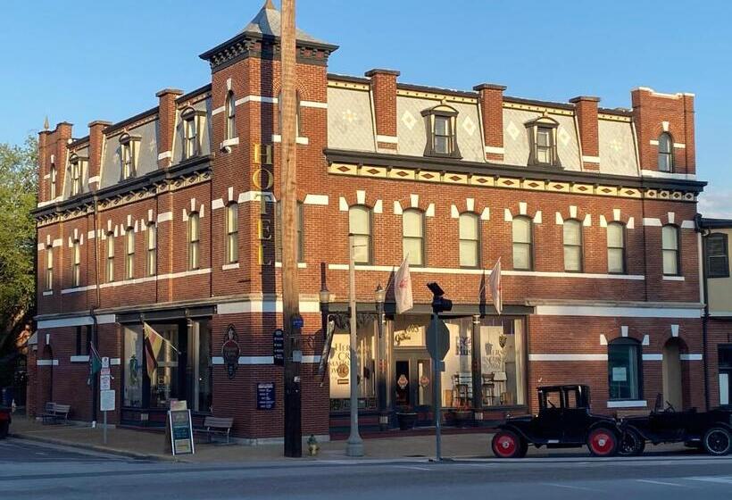 主人套房, Hermann Crown Suites