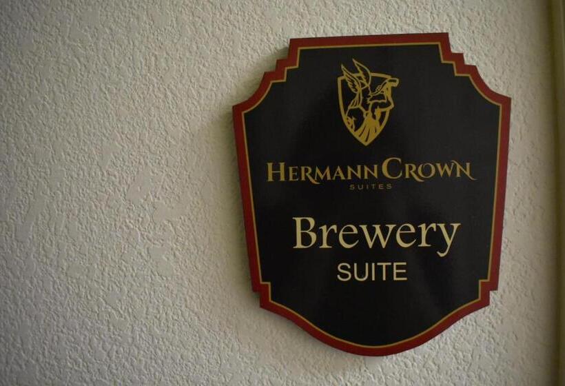 主人套房, Hermann Crown Suites