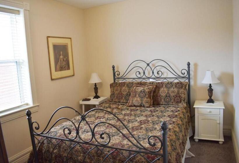 套房, Hermann Crown Suites