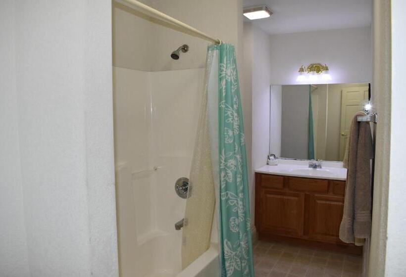 主人套房, Hermann Crown Suites