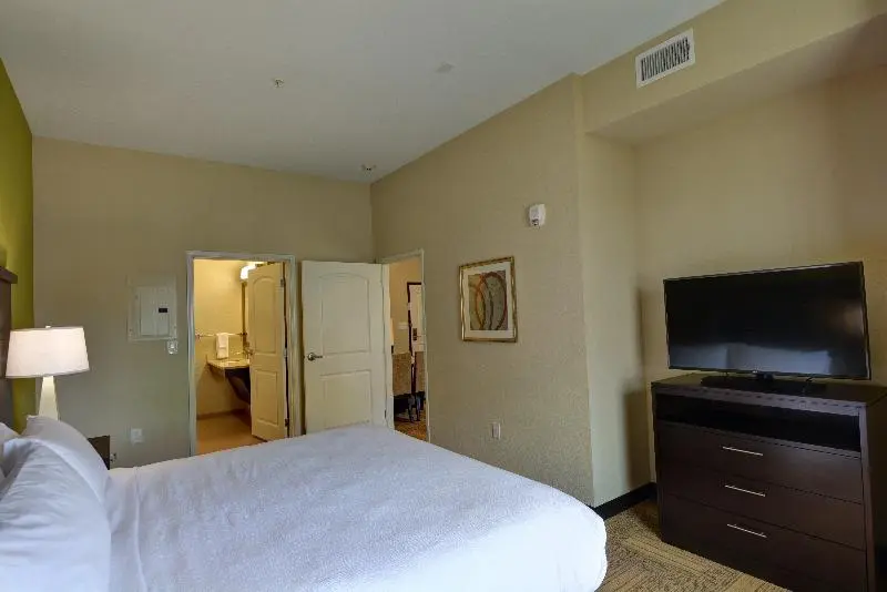 Sviitti 2 Makuuhuonetta, Staybridge Suites Lakeland West