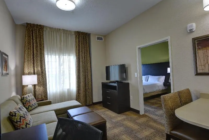 Sviitti King-vuode, Staybridge Suites Lakeland West