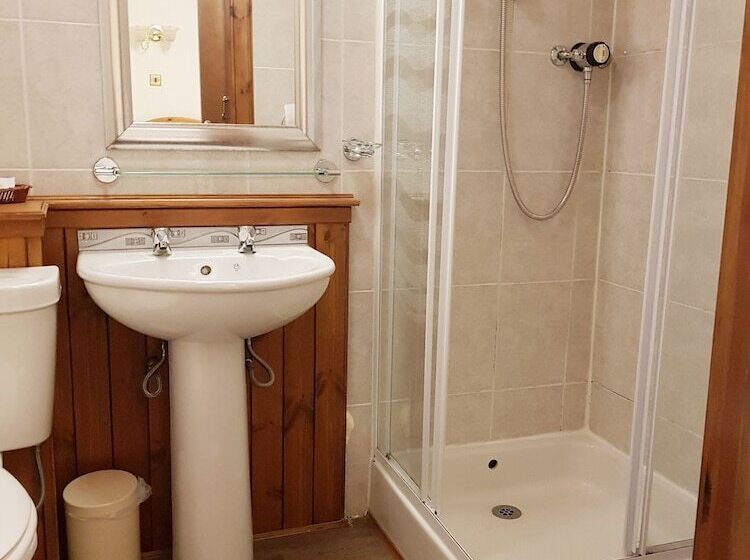 스탠다드 룸, The Orkney