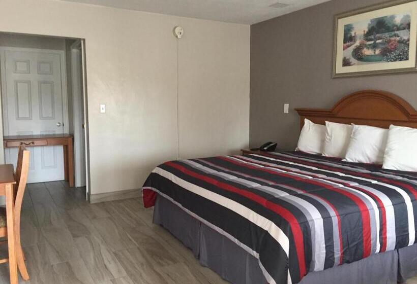 غرفة قياسية سرير كينج, Flamingo Inn